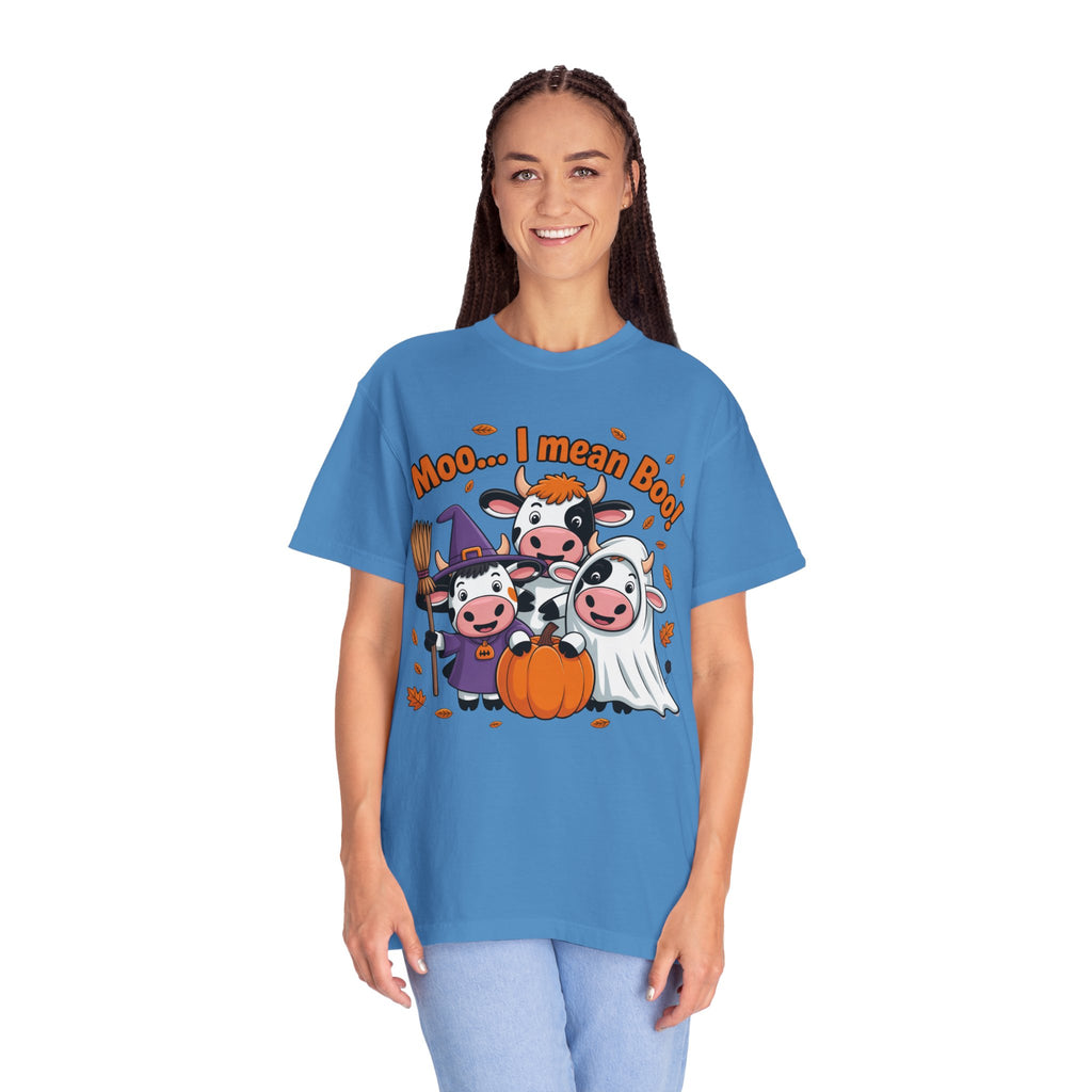 Halloween Cow T-Shirt – “Moo... I mean Boo!” Cute Pumpkin & Witch Cows Graphic Tee