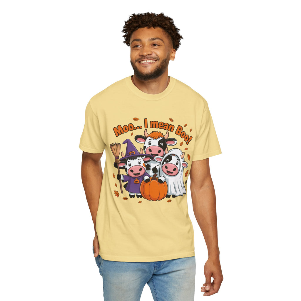 Halloween Cow T-Shirt – “Moo... I mean Boo!” Cute Pumpkin & Witch Cows Graphic Tee