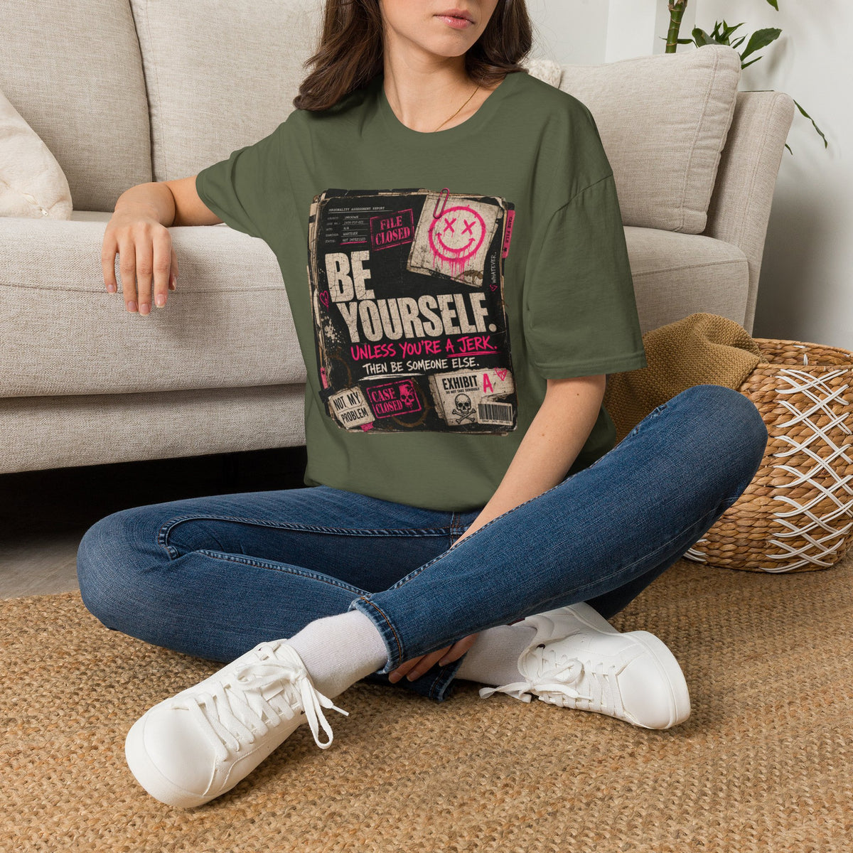 T‑Shirt — 'Be Yourself' Vintage Grunge Graphic Tee (Be Yourself, Unless You’re a Jerk)